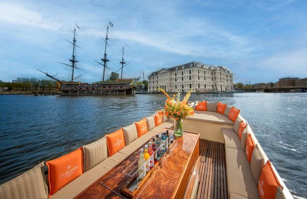 Luxury canal cruise from Rijksmuseum