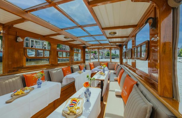 Luxury canal cruise with drinks and cheese