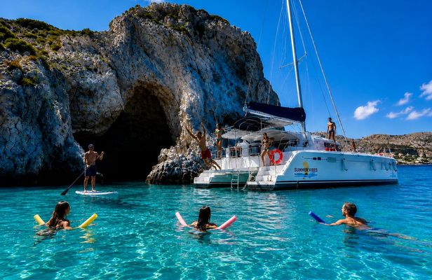 Kolymbia all-inclusive catamaran cruise with lunch and drinks