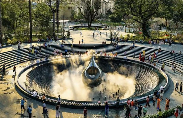 Ho Chi Minh City walking tour of hidden parks with coffee experience