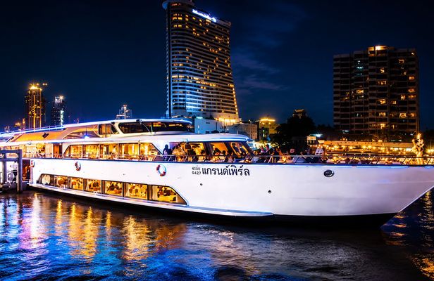 Grand Pearl Dinner Cruise with Thai cultural show