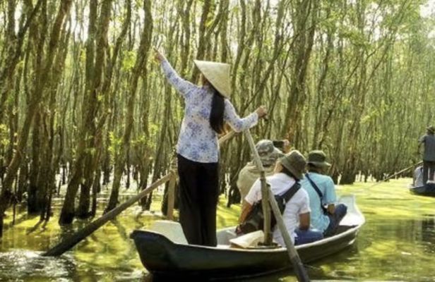 Lung Ngoc Hoang Nature Reserve half-day excursion from Can Tho
