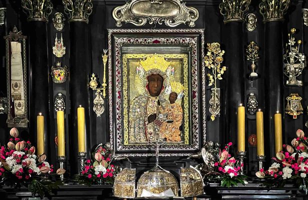 Black Madonna of Czestochowa and home of John Paul II in one day