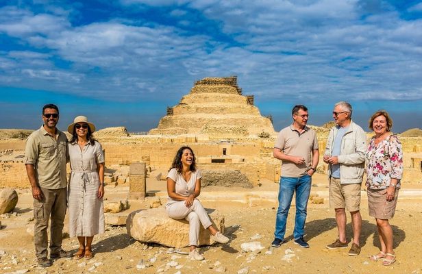Memphis and Saqqara private tour with home cooked lunch from Cairo