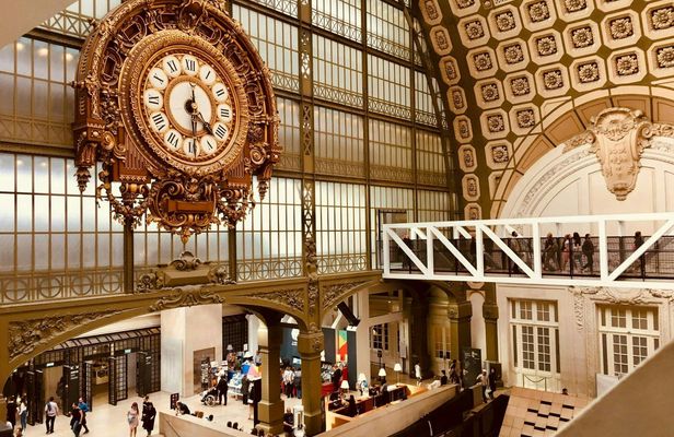Louvre Museum guided tour and Orsay Museum entry