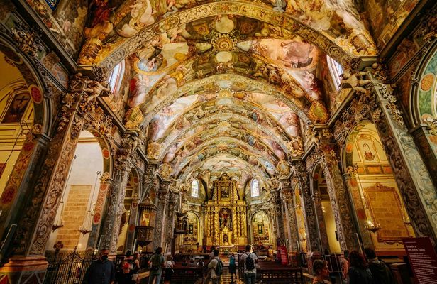 San Nicolas Church guided tour with skip-the-line entrance ticket