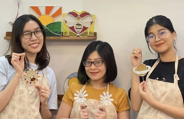 Stained-glass art workshop in Saigon