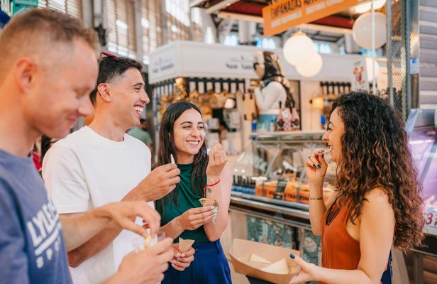 Valencia Food Tour with Tapas & Drinks with a Local