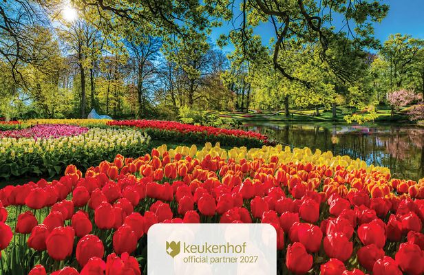 Keukenhof ticket with transfer, bus audio guide and canal cruise