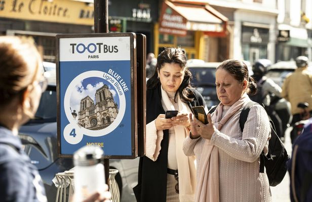 Tootbus must-see Paris hop-on hop-off bus tour with cruise