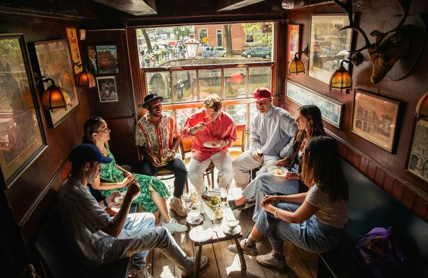 Food tour in Amsterdam's Jordaan District