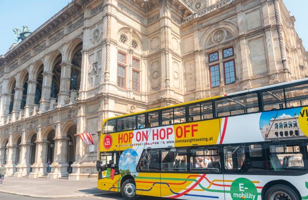 Imperial Vienna 72-hour hop-on hop-off bus