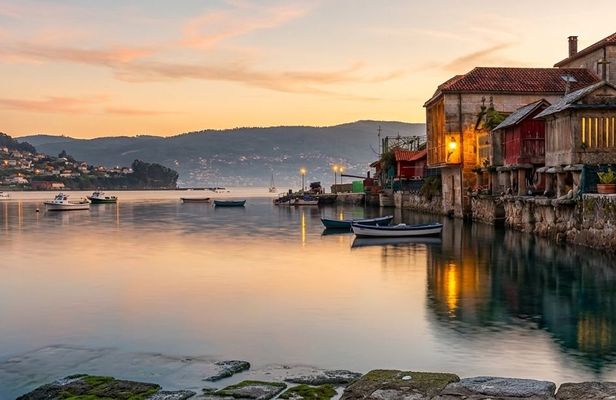 Rias Baixas tour from Santiago de Compostela