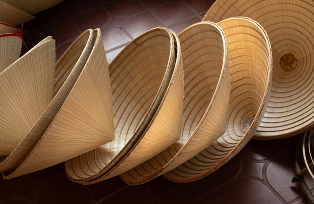 Vietnam conical hat-making workshop with drink in Hue