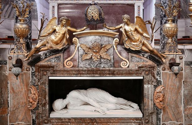 Basilica of Santa Cecilia underground guided tour in Trastevere