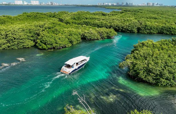 Isla Mujeres full-day sailing tour