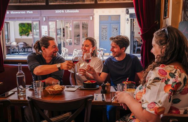 Paris Latin Quarter food tour with full meal
