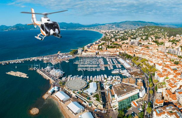 Monaco shared helicopter flight with shuttle service