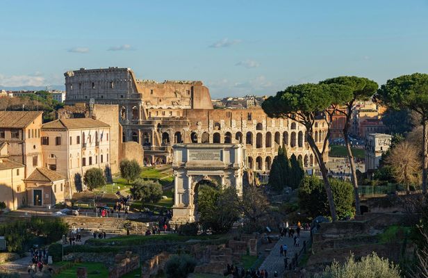 Colosseum guided tour with Roman Forum and Palatine Hill