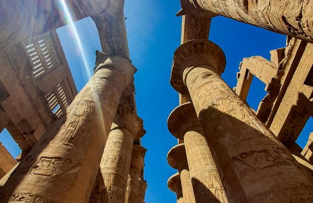 Full-day guided tour of Luxor with hot air balloon ride
