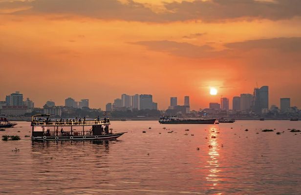 Silk Island sunset cruise Vespa tour in Phnom Penh