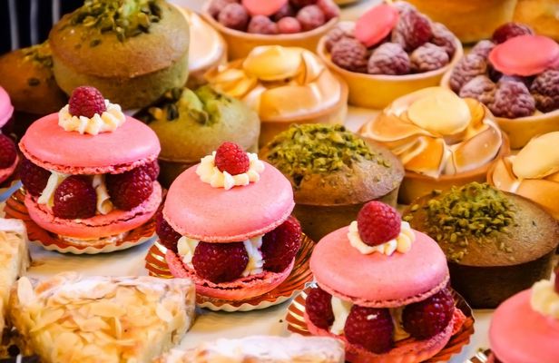 Paris Saint-Germain-des-Prés food and culture tour with tastings