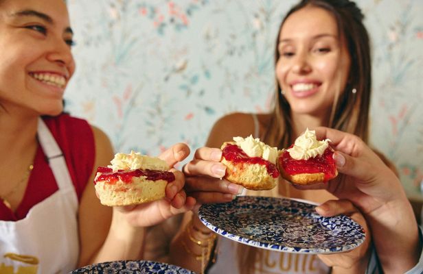 Traditional English scone-making workshop in London with tea