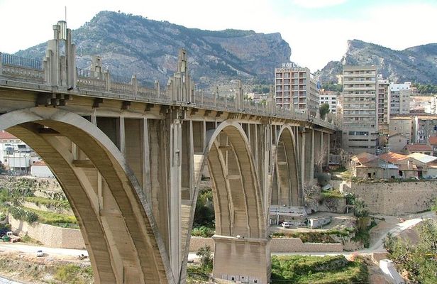 Alcoy Walking Tour on the Modernist Route