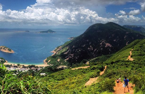 The Dragon's Back Hiking Tour, Hong Kong