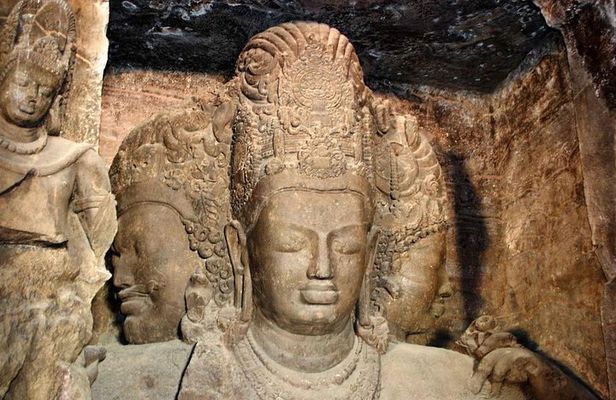 Mumbai Elephanta Caves Private Half-Day Tour including Guide