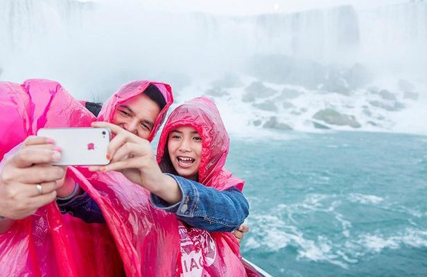 Niagara Falls Full-Day Tour from Mississauga