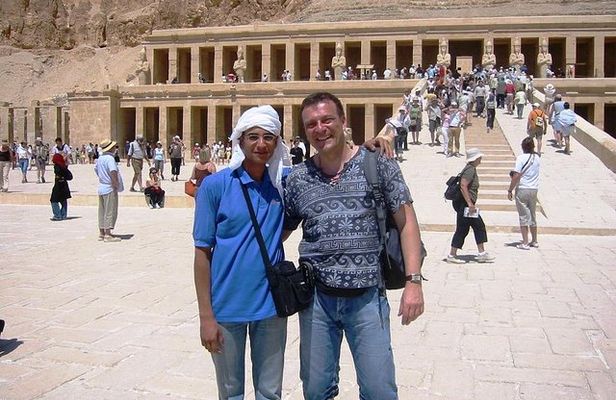 Tour to Tutankhamun Tomb in Kings valley, Hatshepsut Temple, Colossi of Memnon