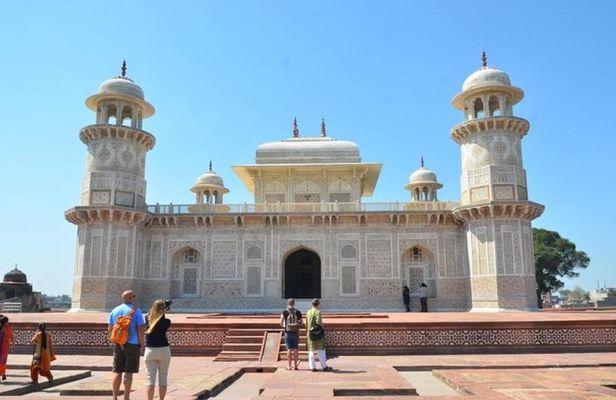 Agra Photography Tour with Taj Mahal Visit (Private)