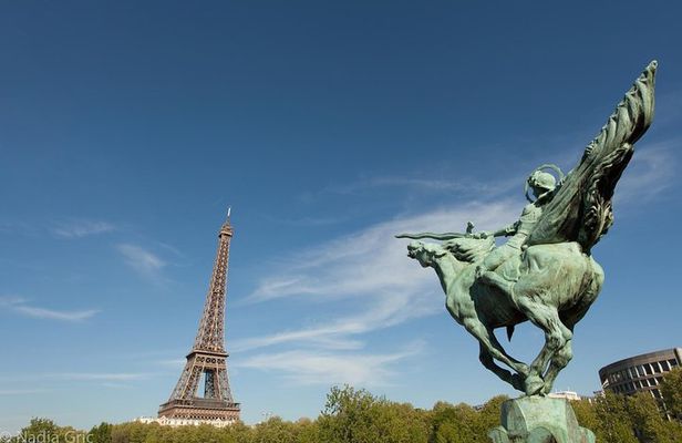 Paris Half Day Private Customized Walking Tour, Transport Options