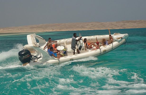 Private Speedboat Tour From Hurghada