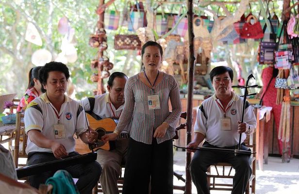 FullDay MEKONG DELTA TOUR TO FLOATING MARKET CAI BE from HCM city