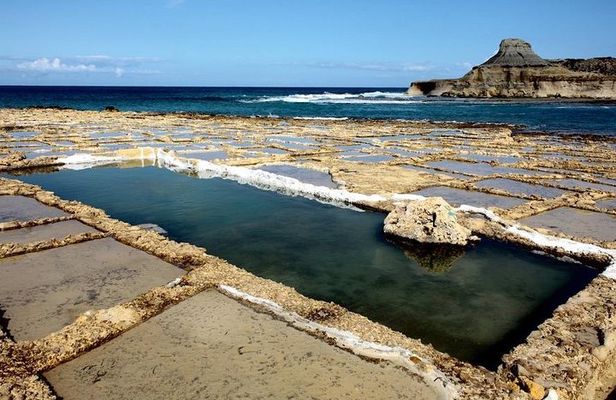 Gozo Full Day visiting Ggantija Temples, Salt Pans, Dwejra