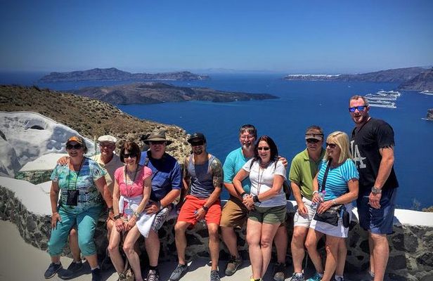 Santorini 5 Hours Sightseeing Tour