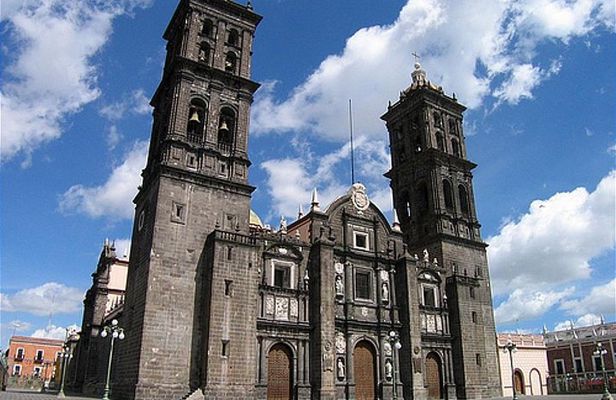 Puebla City Walking Tour - Including a fun Crossword challenge