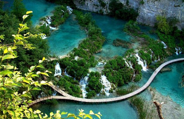 Plitvice Lakes Private Guided Tour from Zadar