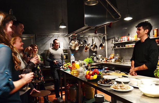 Barcelona Interactive Spanish Cooking Experience
