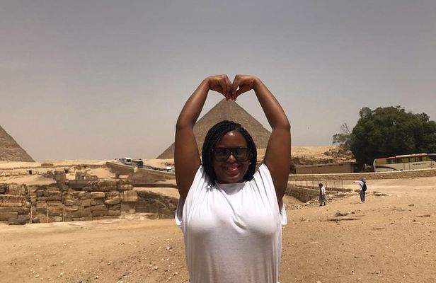 Cairo Layover tour to Giza Pyramids and Sphinx From Cairo airport