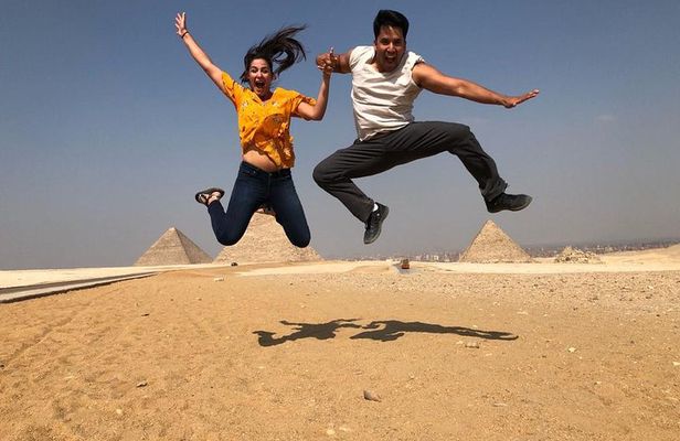 2 Golden full Days private Tour to sunrise camels Cairo pyramids museums cruise