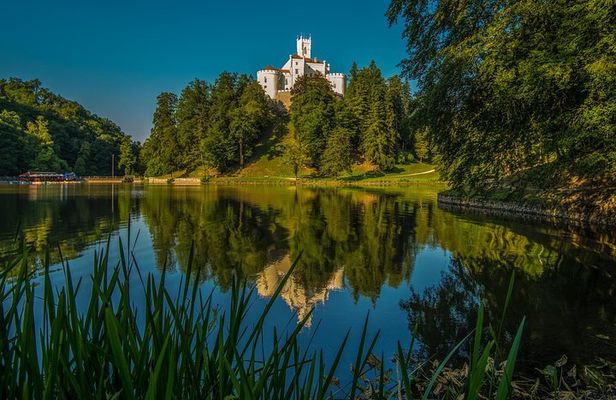 Trakoscan Castle and Varazdin Private Tour