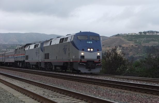 Yosemite and Glacier Point Tour from Los Angeles by Amtrak