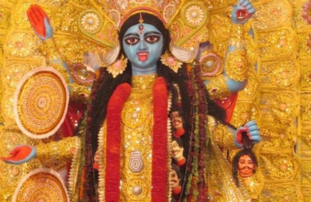 Temple and spiritual trail in Kolkata