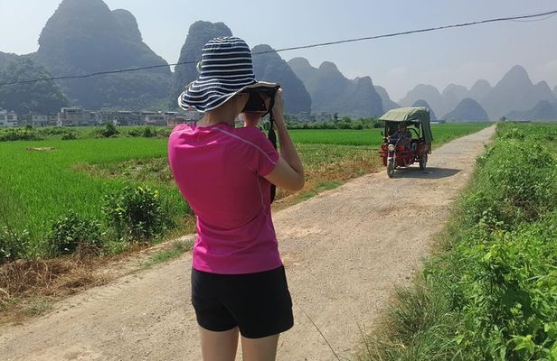 1 Day Yangshuo Countryside Hiking along the Yulong river Private Tour