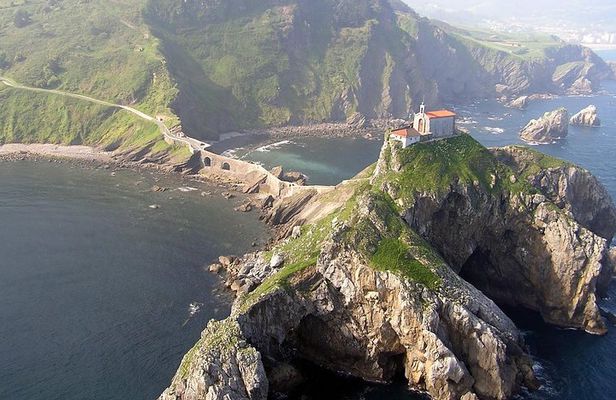 Bilbao, Guggenheim and Gaztelugatxe from San Sebastian