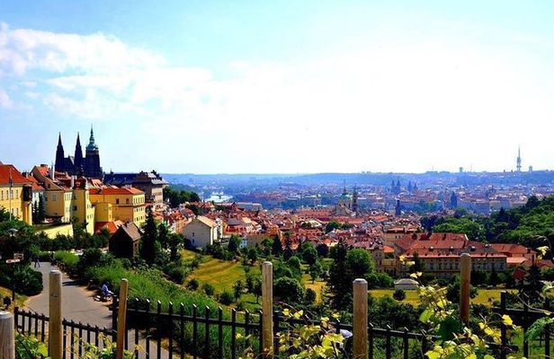 6-hour Welcome to Prague Private Tour