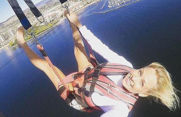 Tandem Parasailing Experience in Kelowna